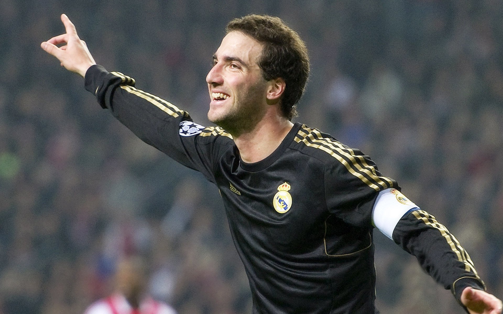 《堡垒之夜》“未来光影”赛季,创意无限!